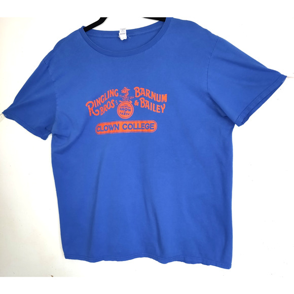 VTG Ringling Bros Circus Tshirt Unisex Sz L Barnum & Bailey Anvil CLOWN COLLEGE - Picture 1 of 16